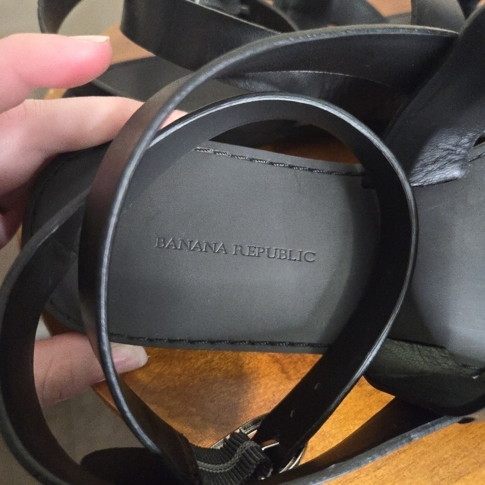 Banana Republic Leather Strappy Sandals - Picture 8 of 8